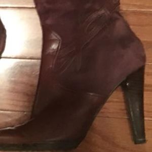 Nine West Brown Leather/Suede Back-Zip Boots
